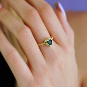 Anillo Corazón Esmeralda